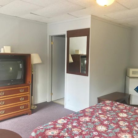 Economy Inn Альфред Екстер'єр фото