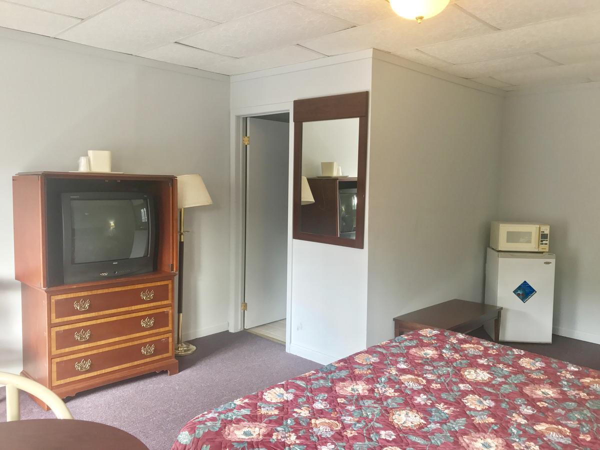 Economy Inn Альфред Екстер'єр фото